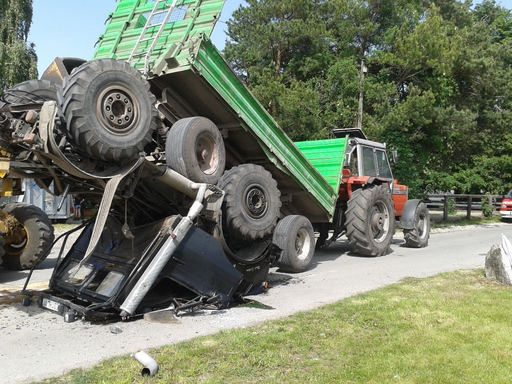 THL-Verkehrsunfall mit Unimog in Eicherloh, Foto 1